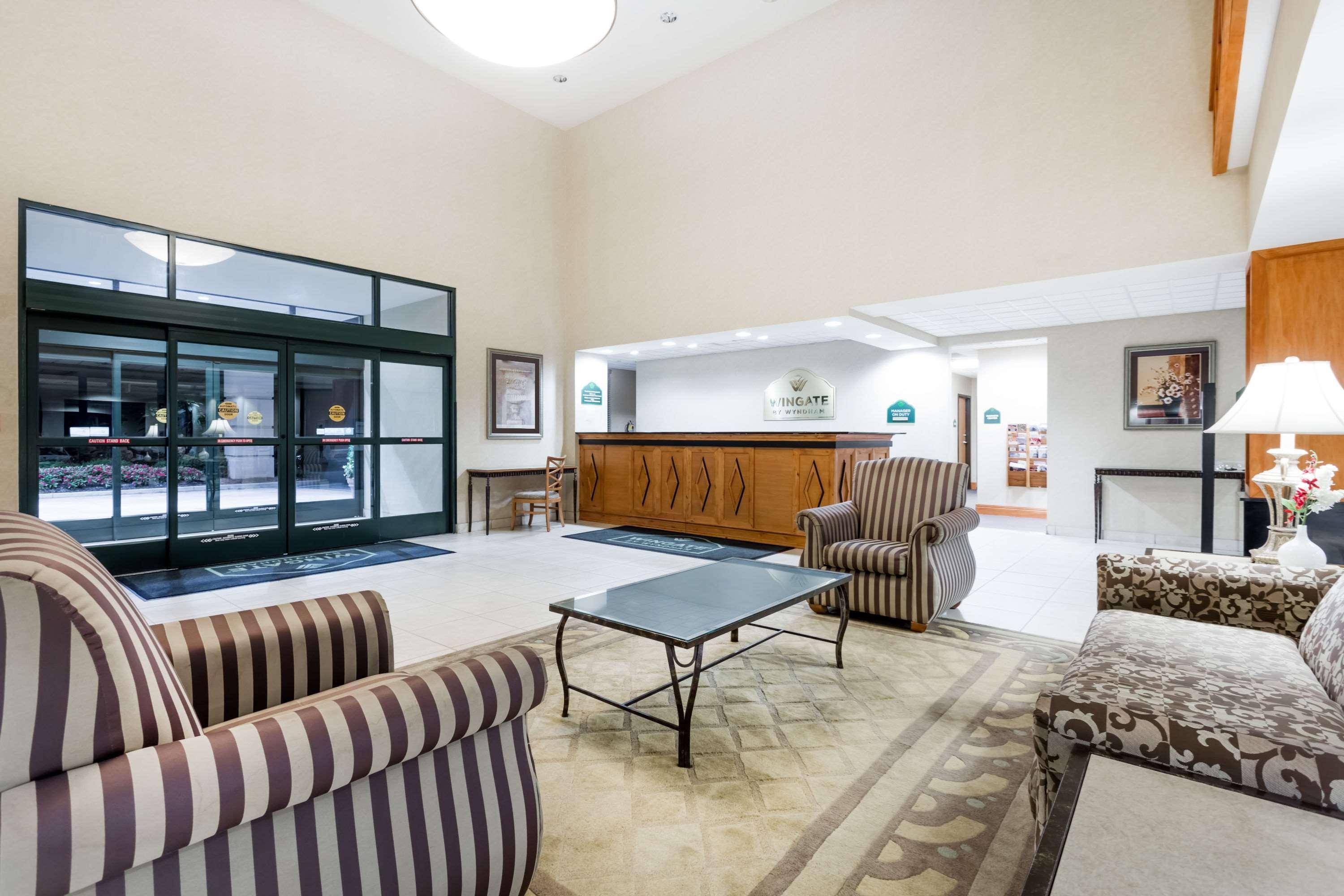 Wingate By Wyndham Hotel
