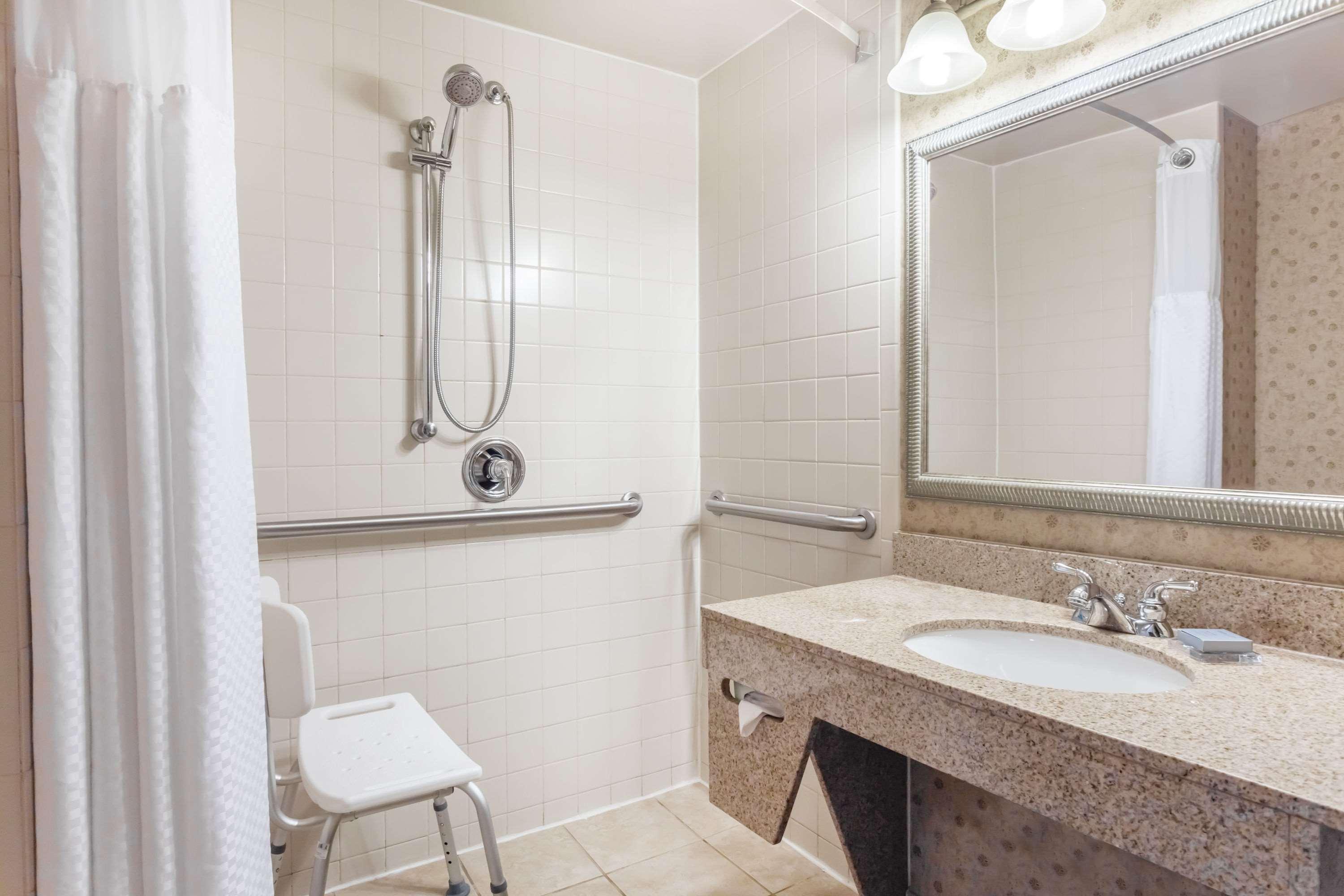 Wingate By Wyndham 3*