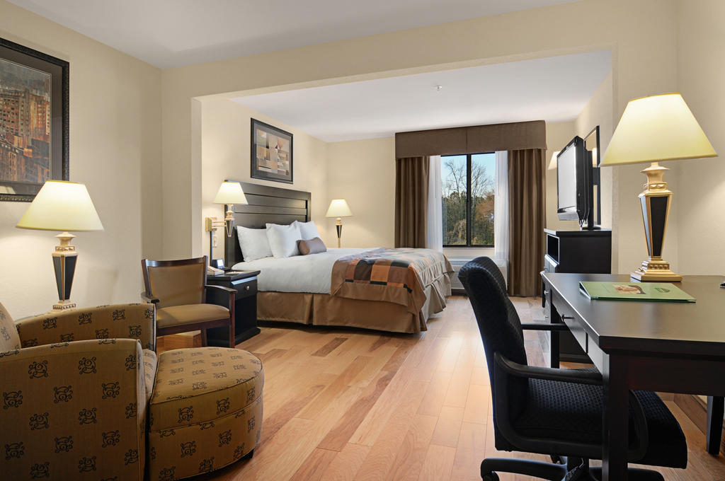 Hotel Wingate By Wyndham 3*